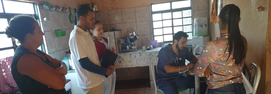'Saúde com Você' atende comunidades do Papagaio e Morro Grande