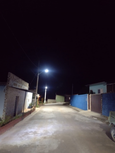 Bairro Luz Divina recebe melhorias na iluminação pública com implantação de lâmpadas de LED