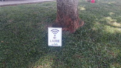 Praças de Luminárias contam com Wi-Fi livre